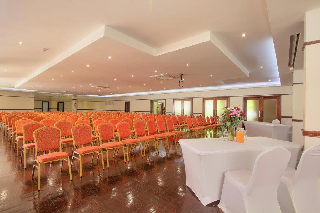 The Pretoria Hotel Екстериор снимка